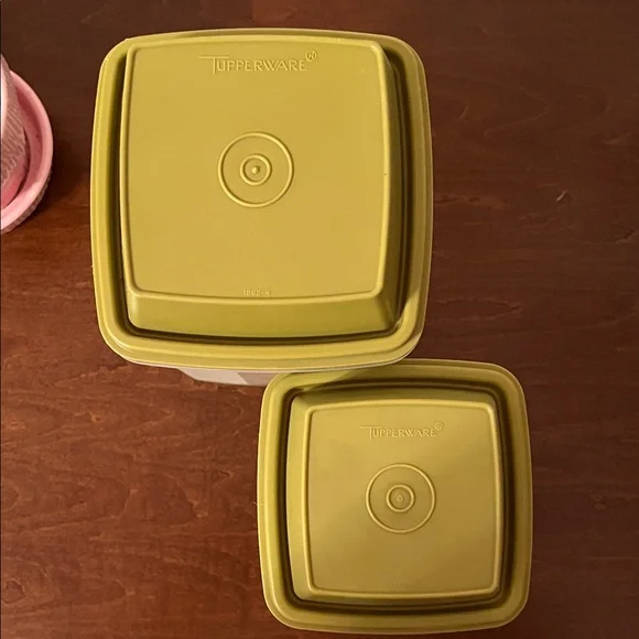 Tupperware Green and White Kitchen Storage Containers - Picture 2 of 11